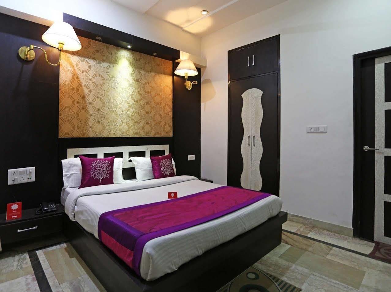 Hotel Laxman Resort By The Golden Taj Group &Hotels Agra  Bagian luar foto